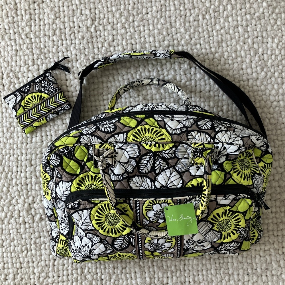 NWT Vera Bradley Weekende Traveler Bag Resort Carry On Gym Bottle Holder $98